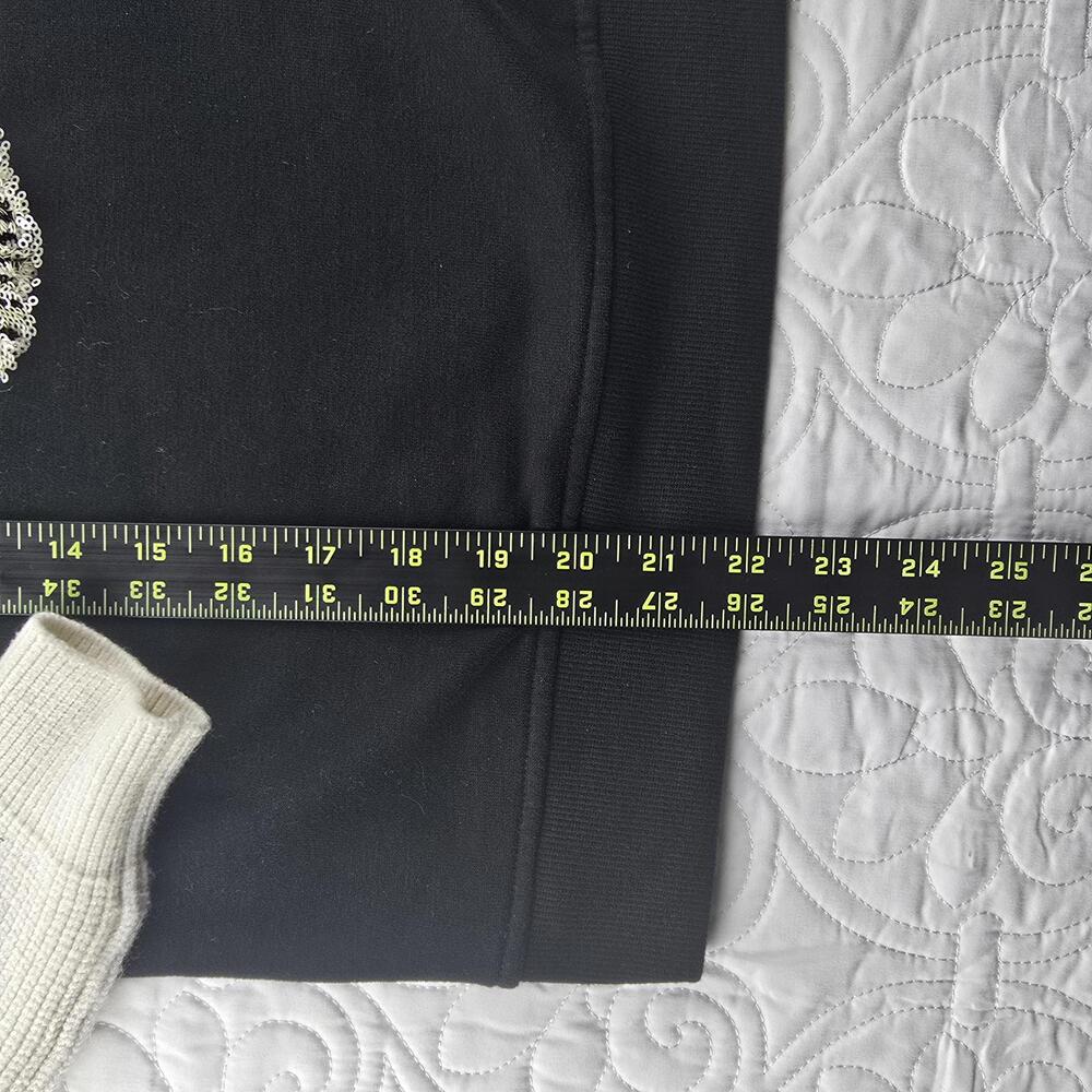 Honey & Sparkle Sequin Tiger Pullover Black & Cream Sweater Size Medium - Picture 7 of 8